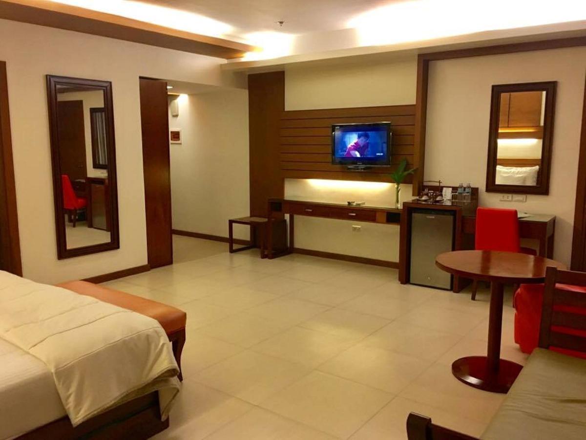 Skinetics Wellness Center Boutique Hotel Iloilo City Exterior foto